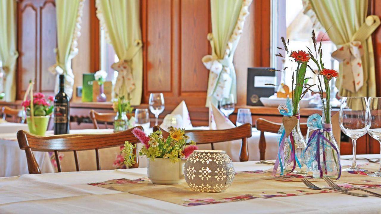 Hotel Restaurant Rebstock Oppenau Εξωτερικό φωτογραφία